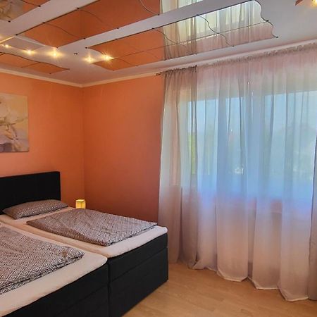 Attraktive 3 Zimmer Wohnung In Ruhiger Lage Ansbach Exteriör bild