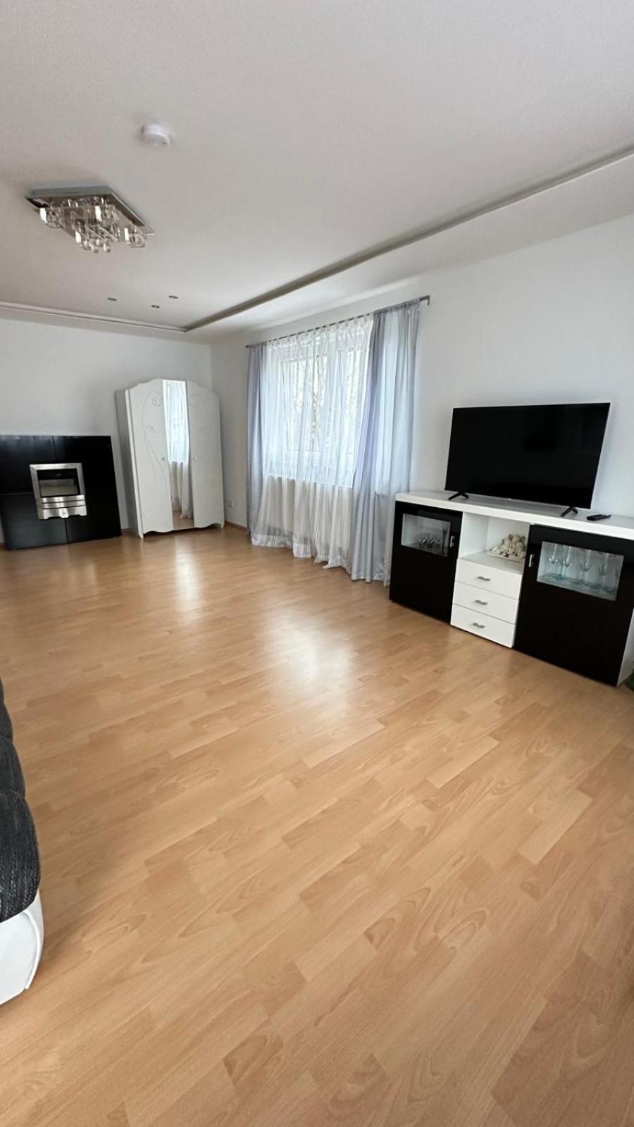 Attraktive 3 Zimmer Wohnung In Ruhiger Lage Ansbach Exteriör bild