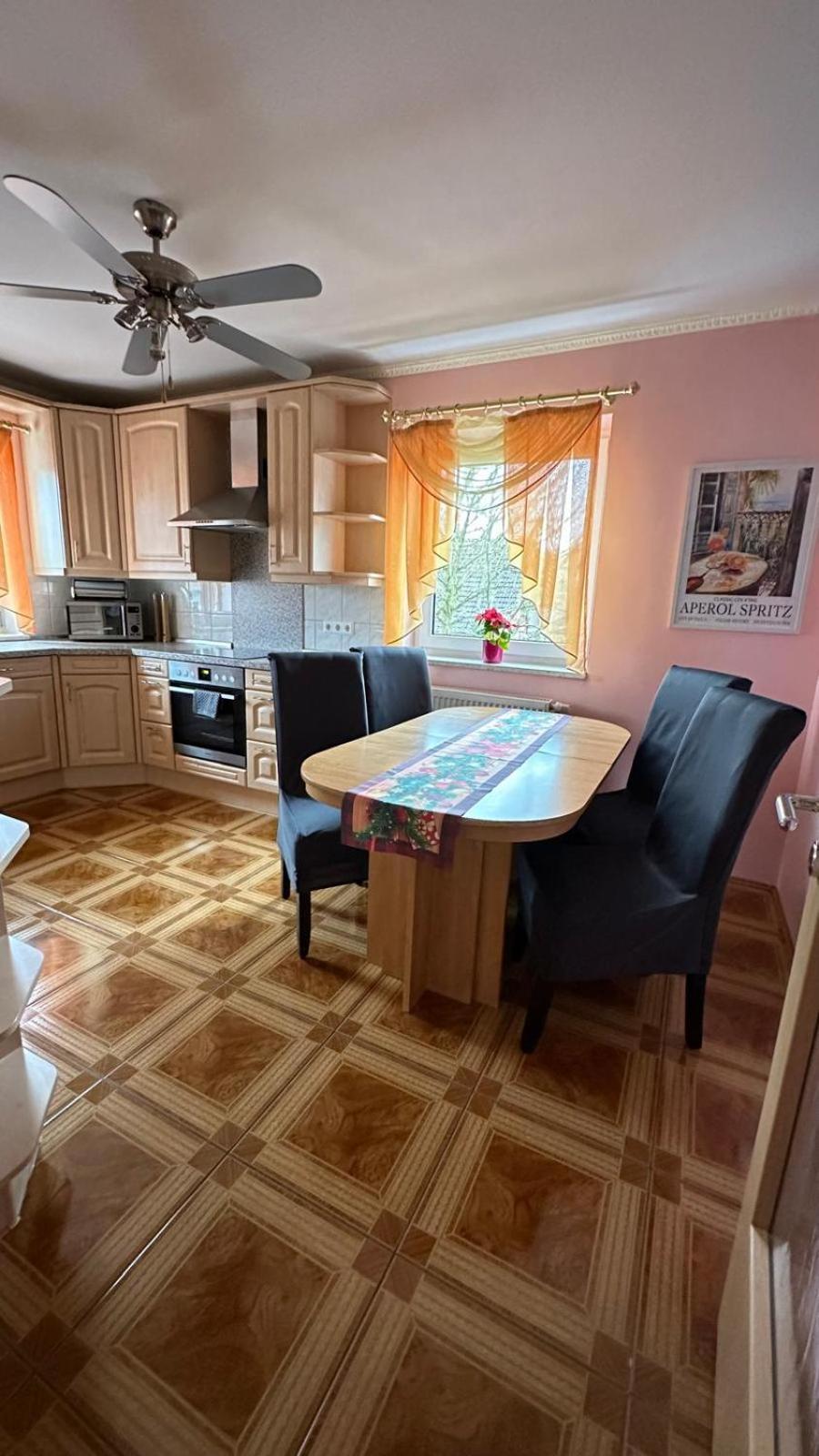 Attraktive 3 Zimmer Wohnung In Ruhiger Lage Ansbach Exteriör bild